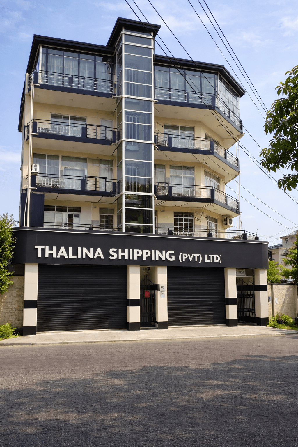 Thalina Shipping Building